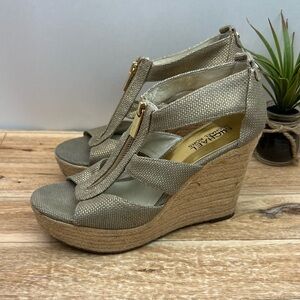 Michael Kors Damita Wedge Sandal sz 6.5